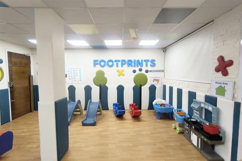 Footprints Education